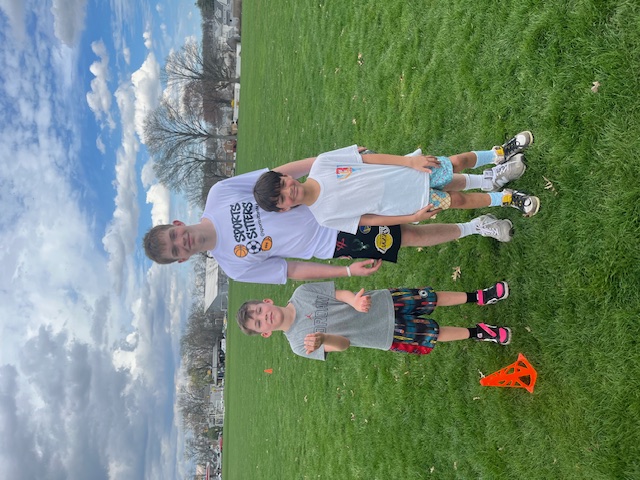 Sports Sitter and kid training at local park