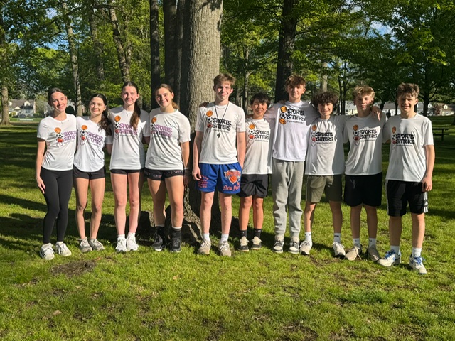 Sports Sitters full team at the park